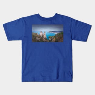 Beautiful Etretat panoramic view Kids T-Shirt